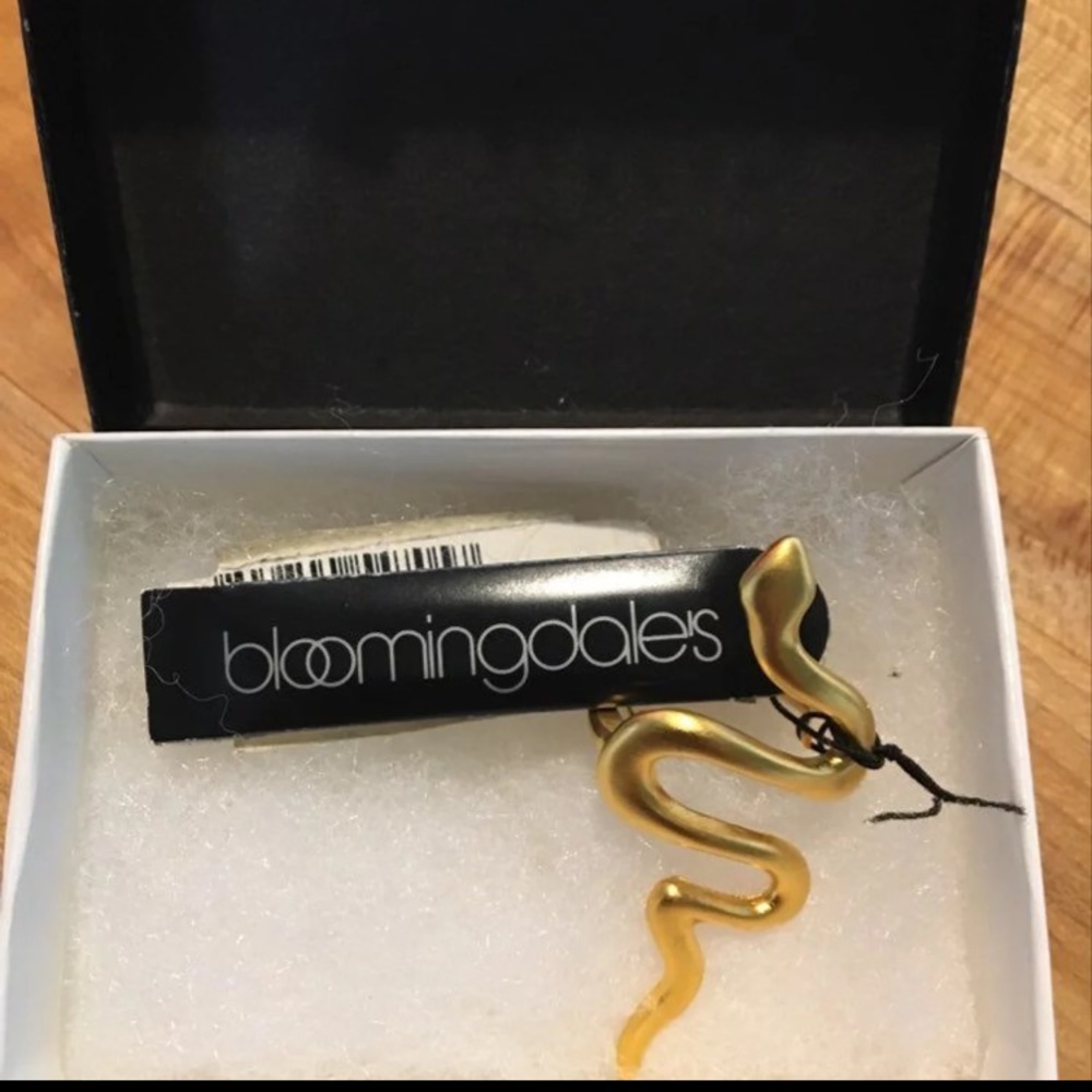 Bloomingdales snake ring
